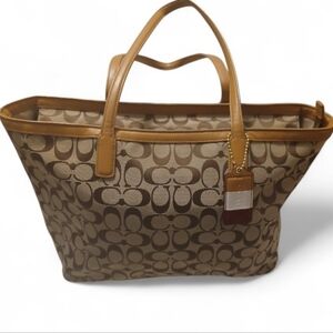 ⚡️FLASH SALE⚡️Classic Coach Tote Bag